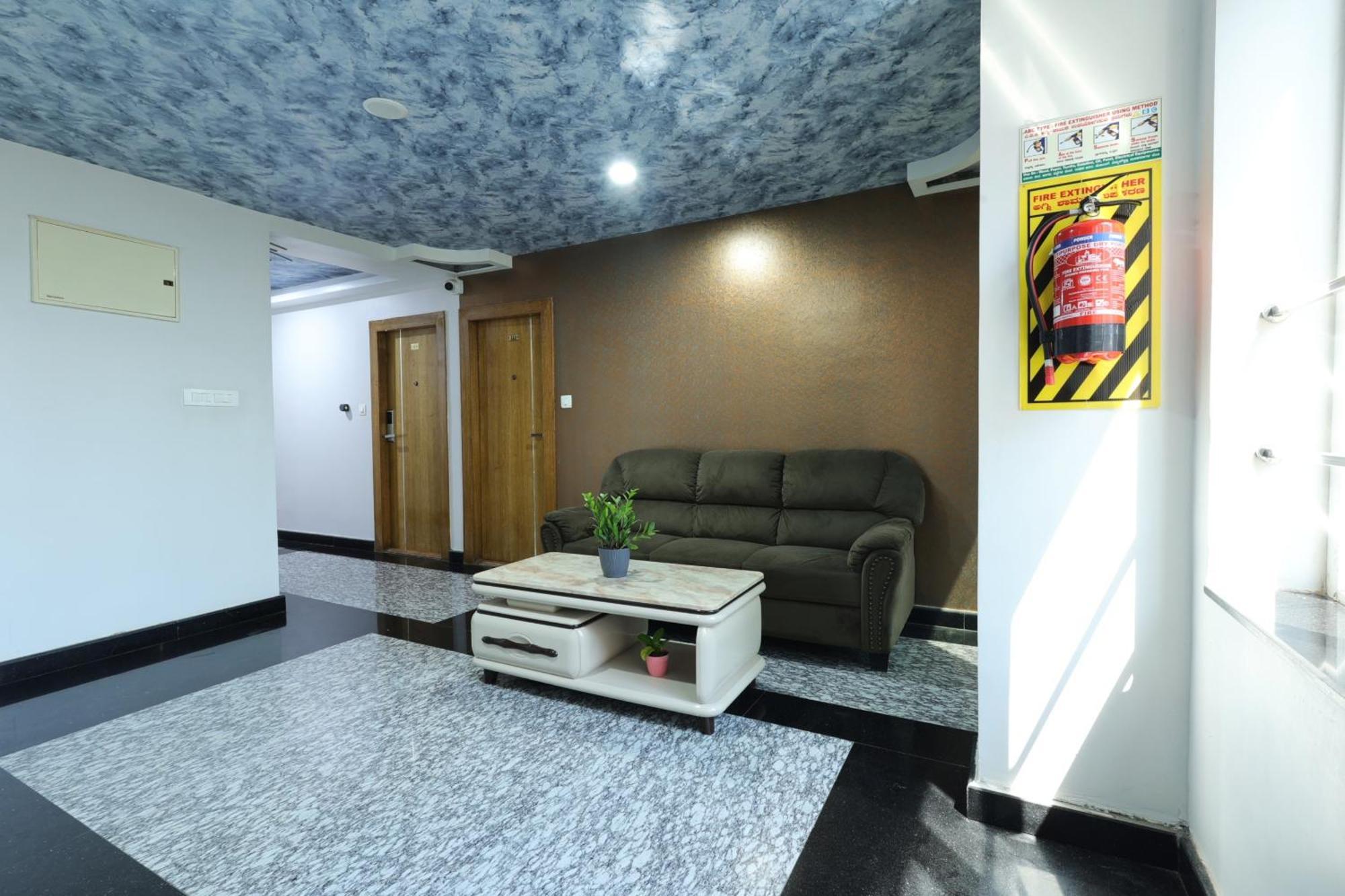 Hello Inn By Vyda Bangalore Luaran gambar