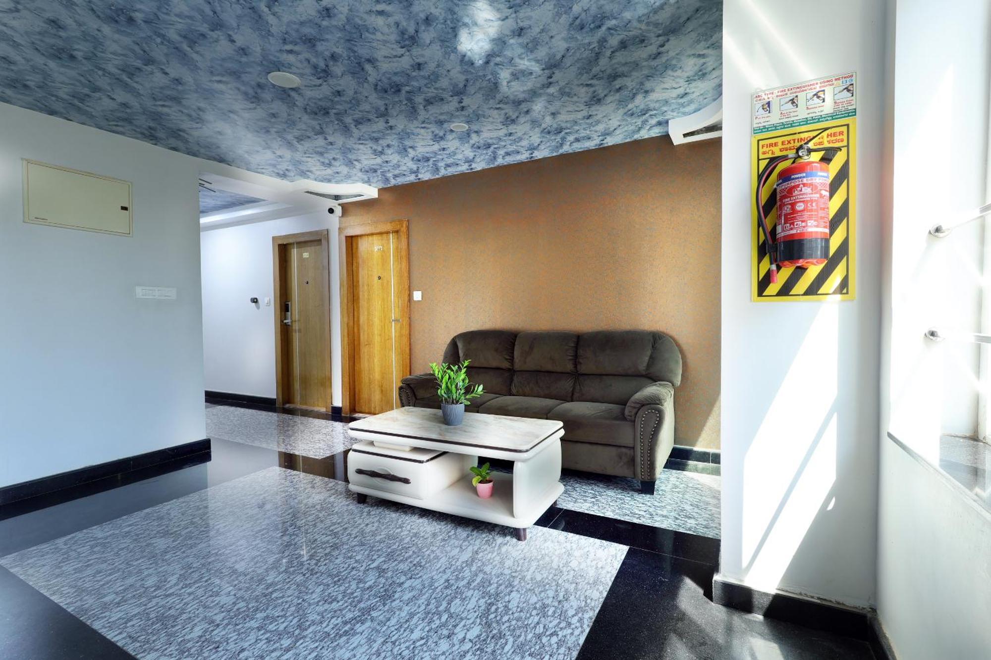 Hello Inn By Vyda Bangalore Luaran gambar